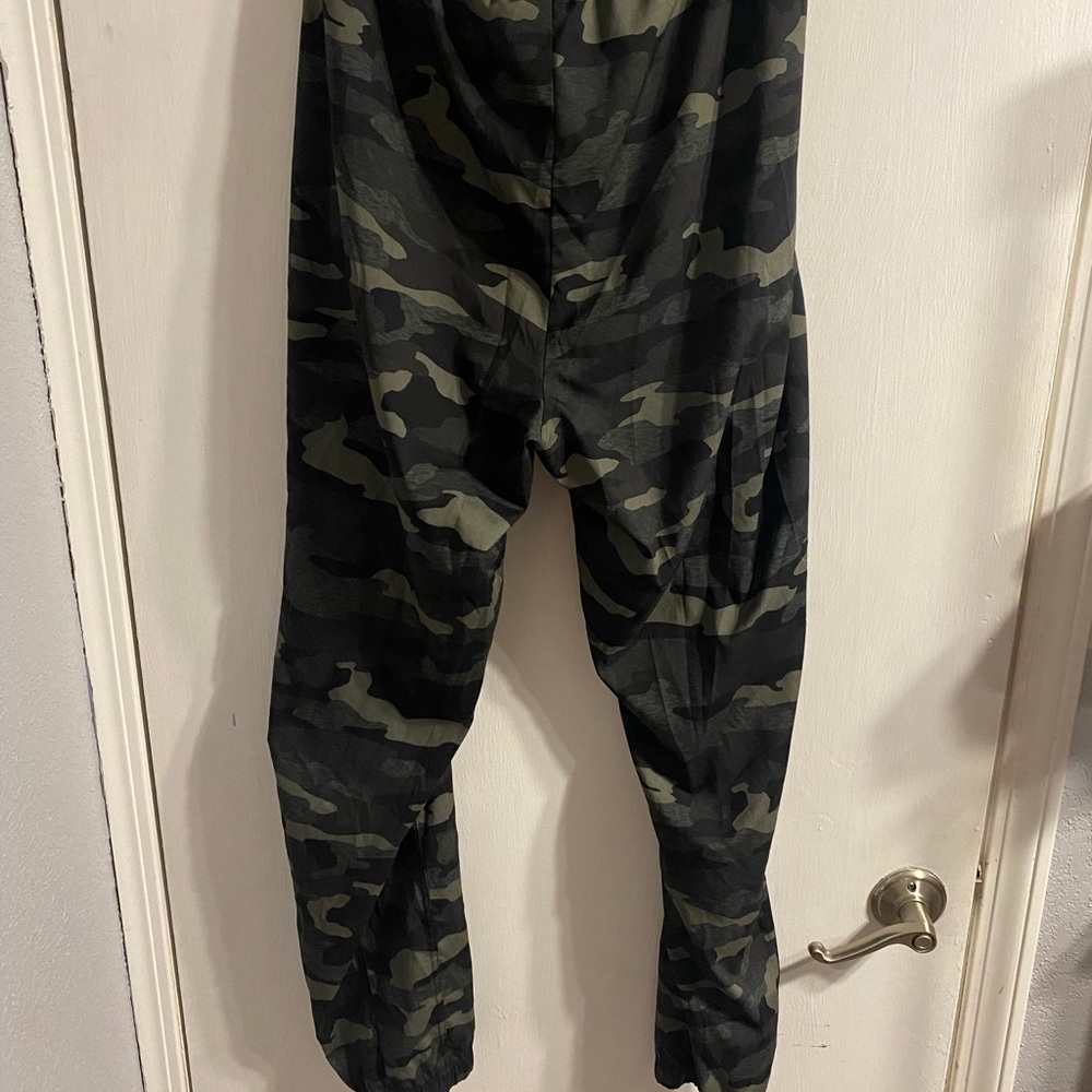 OLD NAVY
ACTIVE
STRETCHTECH
XL
TALL